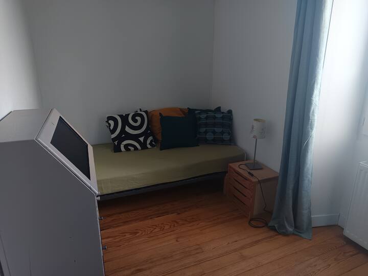 საძინებელი 3