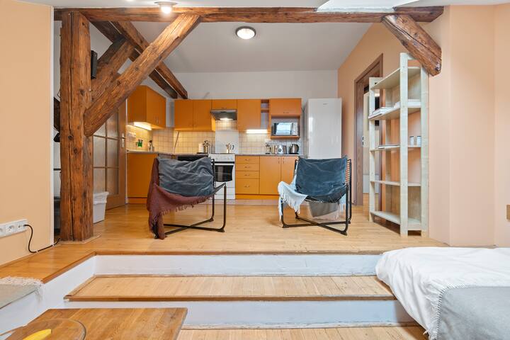 Vintage APT 7 in Heart of Prague by Michal&Friends gallery image 4