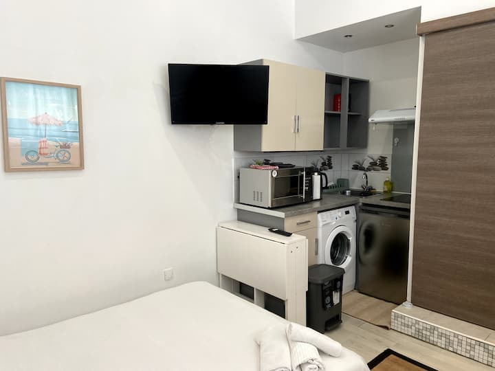 2 Pers Studio - Plages 400 M - Parking Privé - Juan-les-Pins