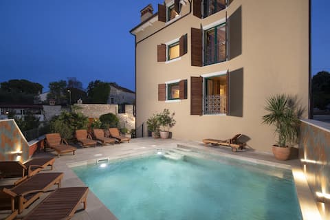 Luxury Villa Casa Nova with wellness and game room