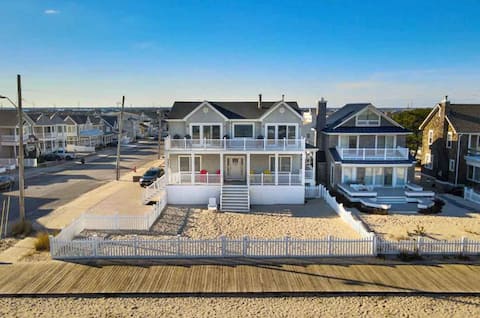 Ocean Front 5 BR w/ Amazing Views