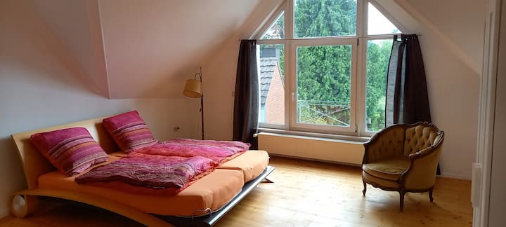 Bett: .180 cm auf 200 cm