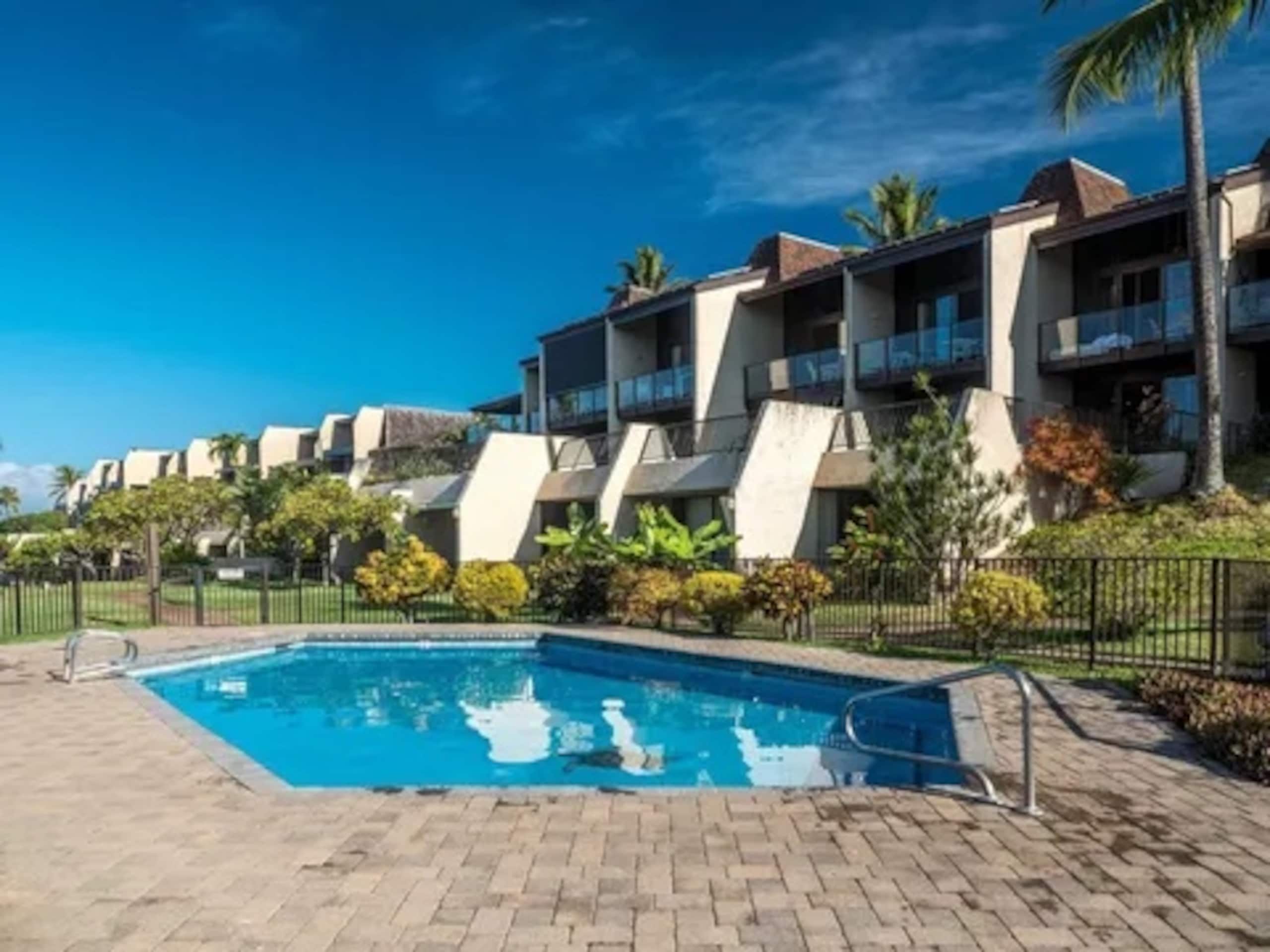 Townhouse in Lahaina · ★5.0 · 1 bedroom · 2 beds · 1 bath - Image 21