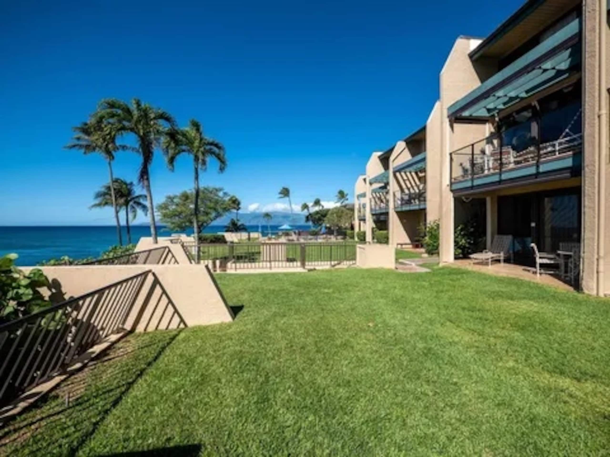 Townhouse in Lahaina · ★5.0 · 1 bedroom · 2 beds · 1 bath - Image 19