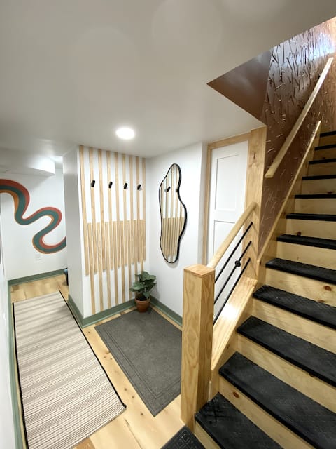 Newly Remodeled 1 Bedroom Apt.