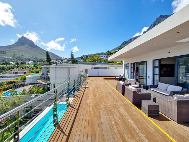 Ocean View Villa-Infinity Pool, Close to the Beach gallery image 2