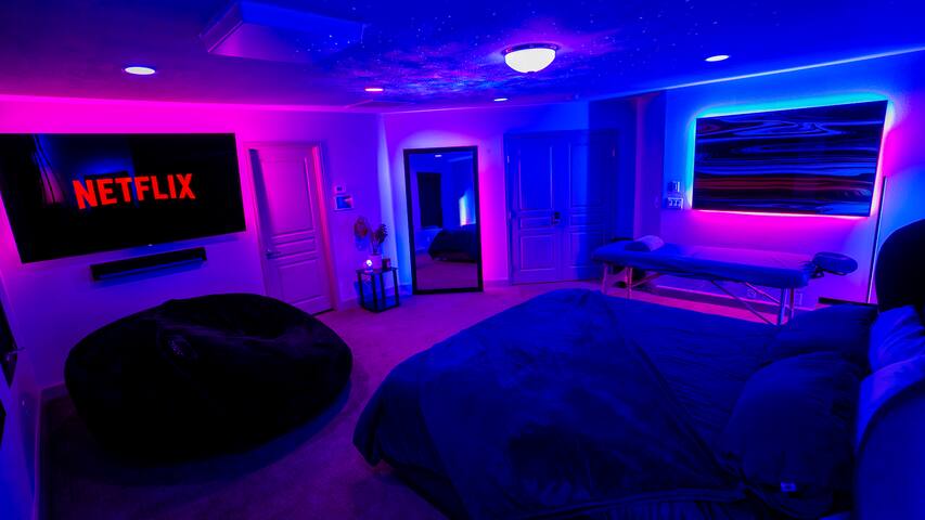 Luxury Smart Home in Las Vegas gallery image 3