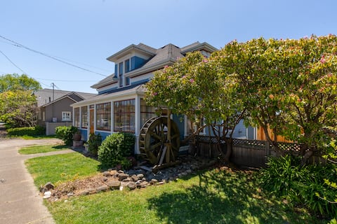 Water Wheel Victorian- 4BR