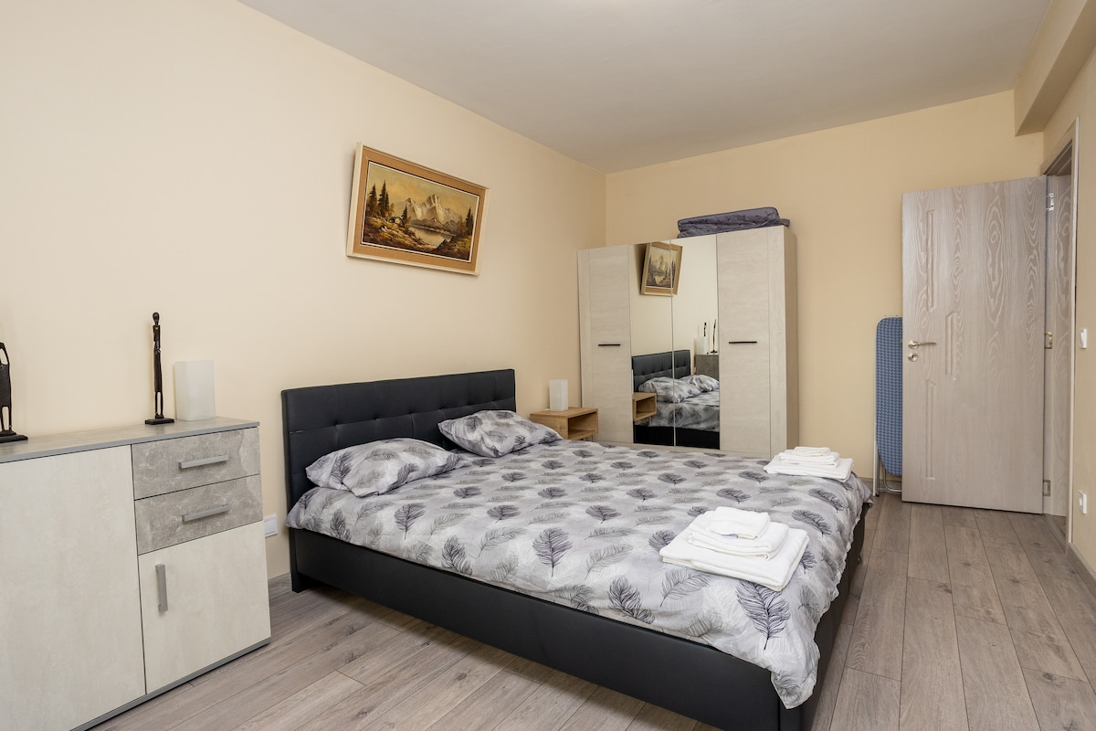 საძინებელი 1