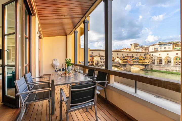“Terrace on Ponte Vecchio” Dream View gallery image 3