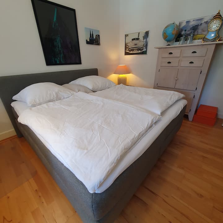 Zimmer Nähe Kölnmesse Und Lanxessarena - Colonia