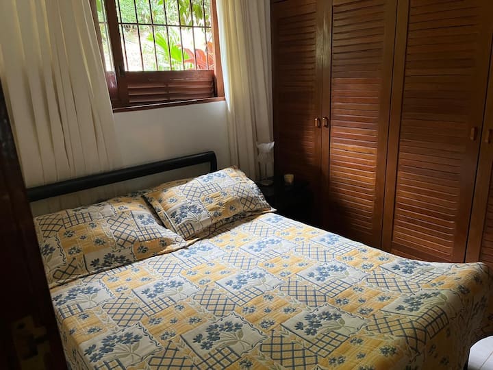 Dhomë gjumi 2
