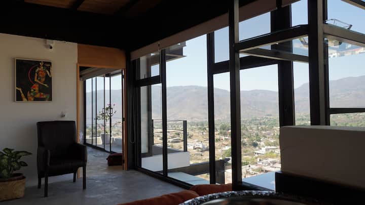 Casa Bimali.
Vive La Calma Que Brinda La Montaña. - Malinalco