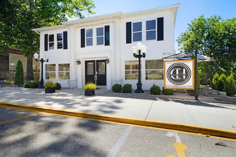 The Historic "Commercial Hotel"!