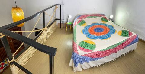 Top performing Airbnb: CaliCanto Mini loft in San Antonio in San Antonio