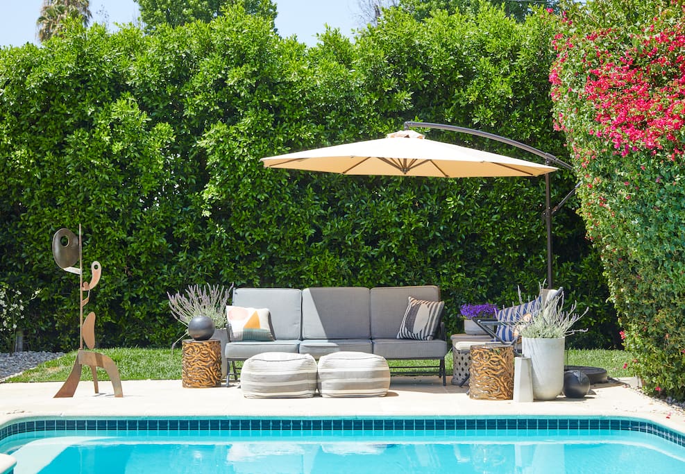 Airbnb The Oasis | Sleeps 6 | Private Pool & Garden