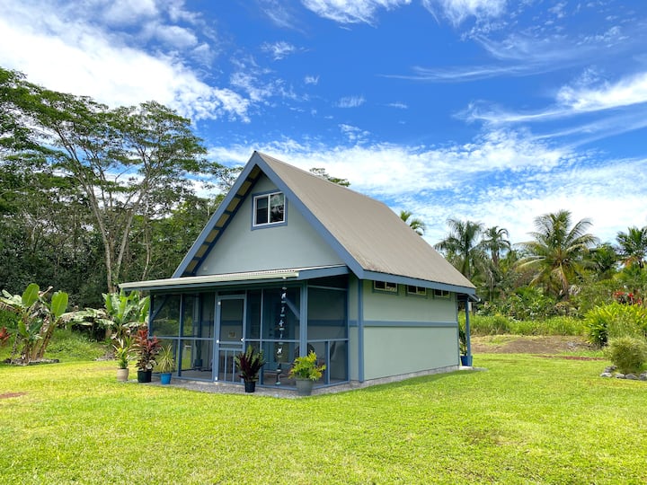 Blue Banana Bungalow - Tropical Hawaiian Hideaway - Guesthouses