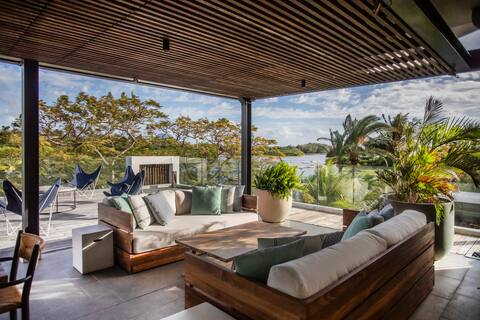 Modern Penthouse - Sunset & Pool on Your Terrace