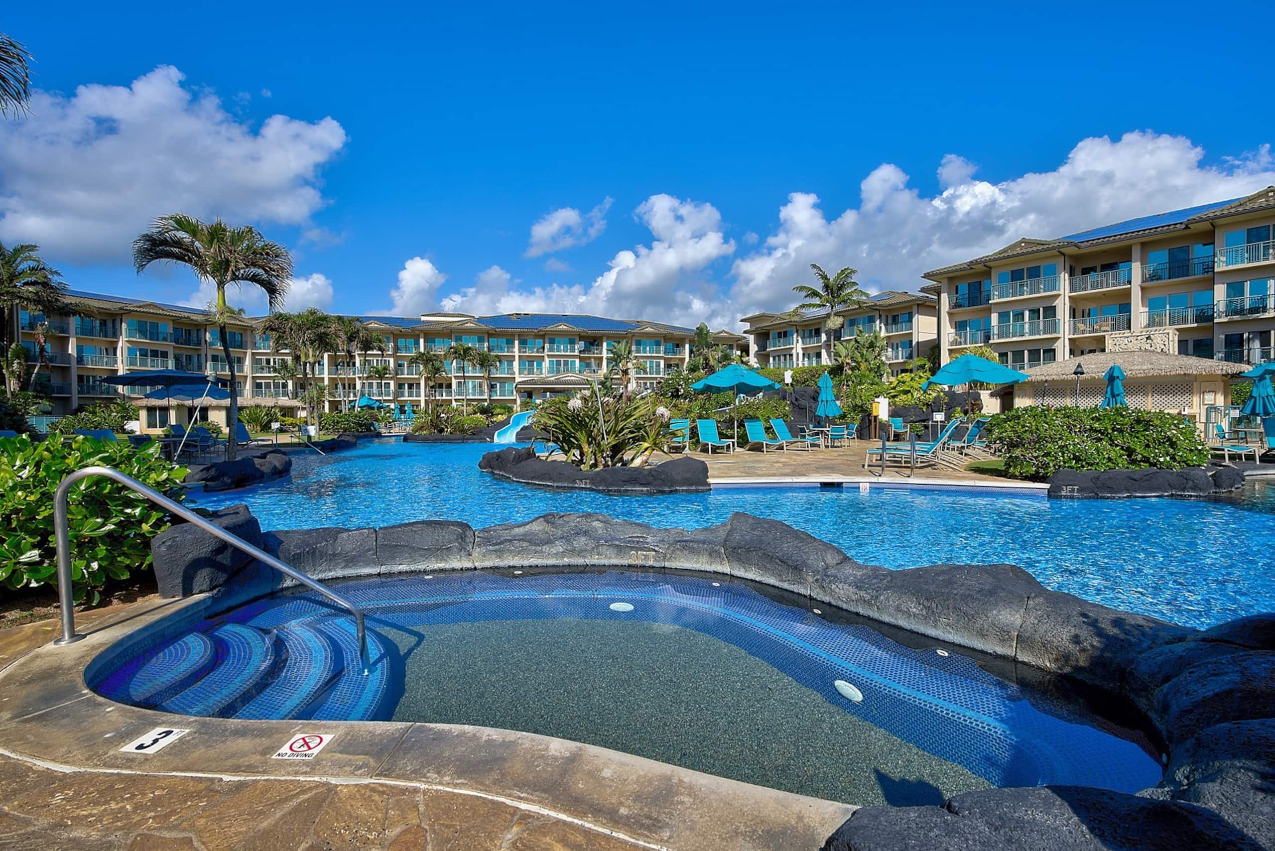 Waipouli Beach Rst 2bd 3bt Pool/Ocean view sleep 8 - Photo 38