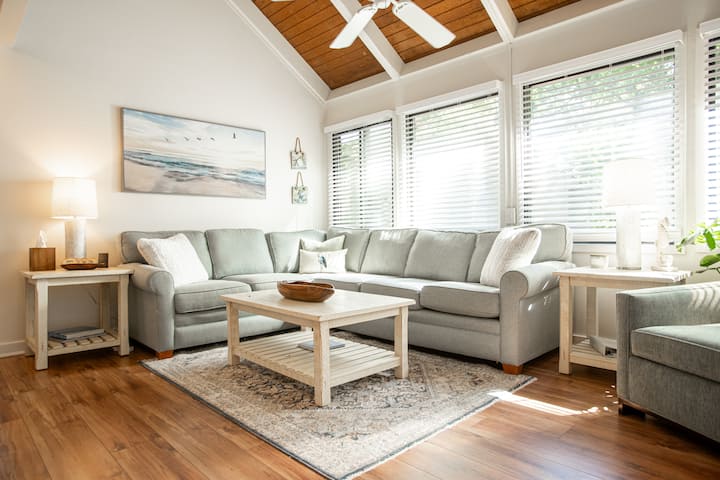 Sea Pines Villa•steps To Beach•coffee Bar•king Bed - Hilton Head Island, SC