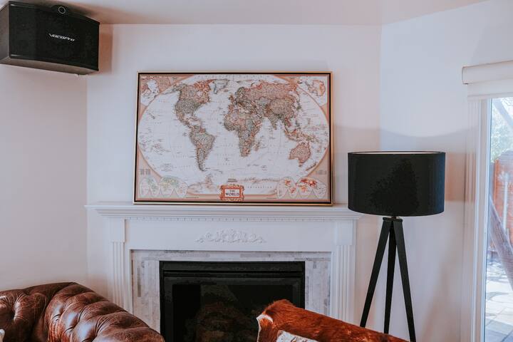 Spacious Modern House gallery image 5