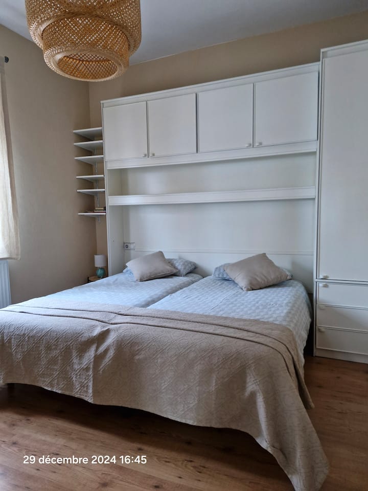 საძინებელი 2