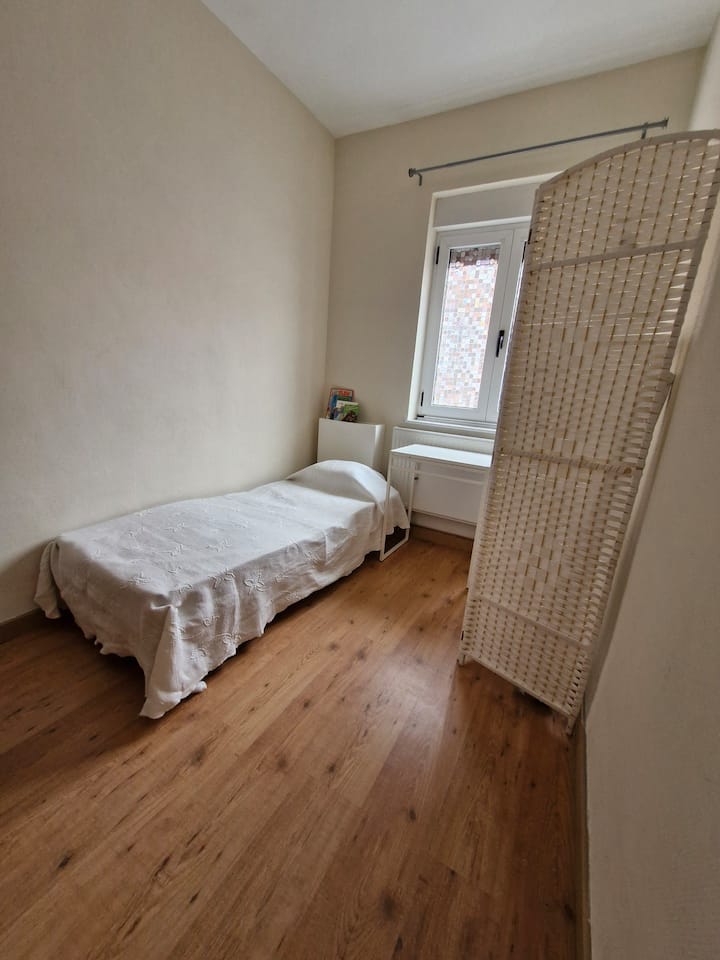 საძინებელი 3