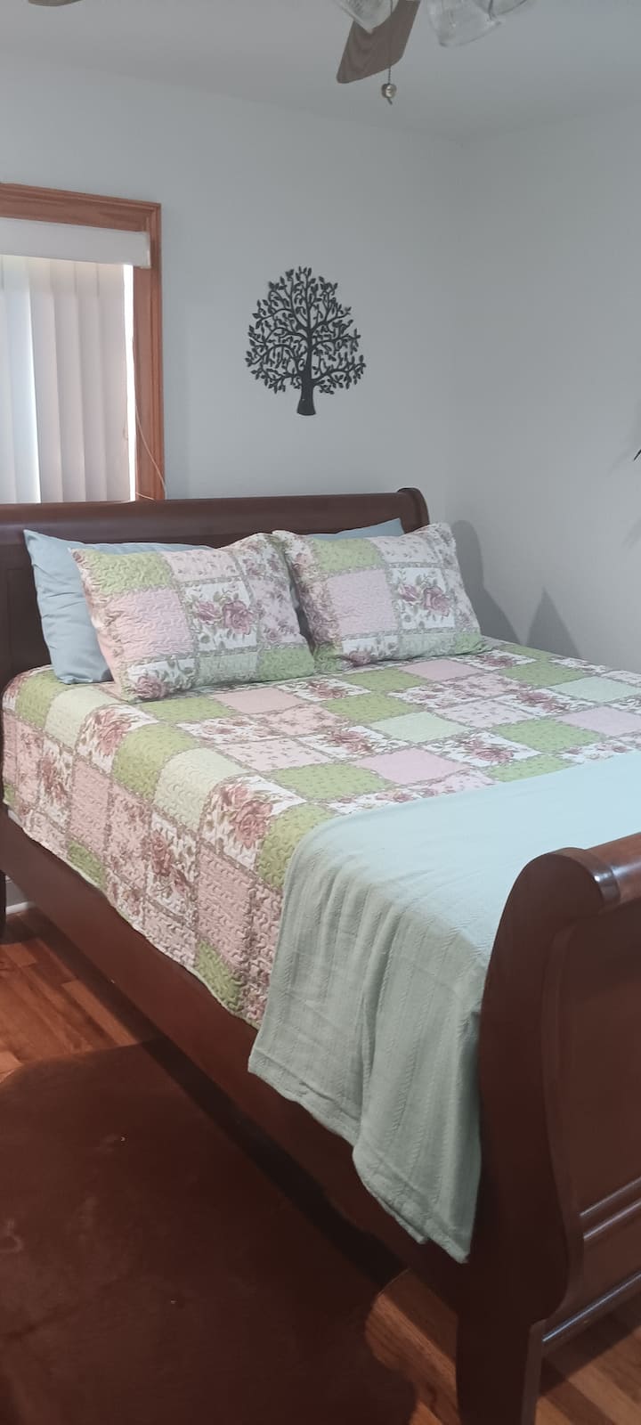 غرفة النوم 2