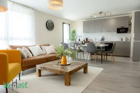 "Le Trianon" Relaxing Moments Near Versailles