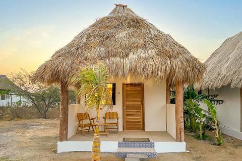 Banana Tree Cabaña #6 - Pool, A/C, 3 min to Beach