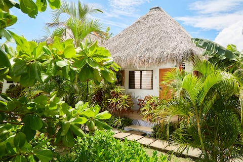 Banana Tree Popoyo #6 - Pool, A/C, 3 min to Beach