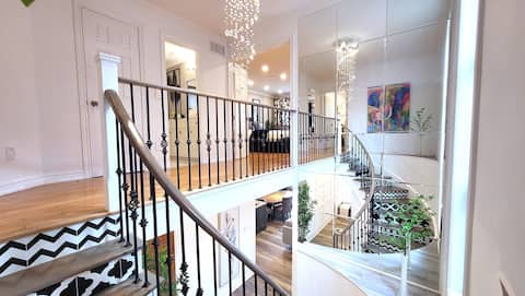 Family-GameRoom-Wonderland-Shoping-FreeParking