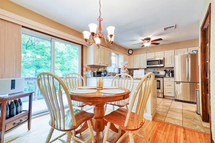 Charming Home In Cold Spring, Ny - Beacon, NY