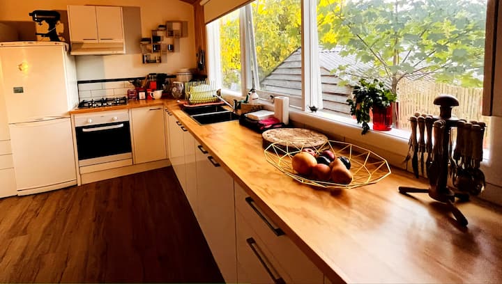 Stylish Spacious Studio-3 Min Walk (Town/lake) - Daylesford
