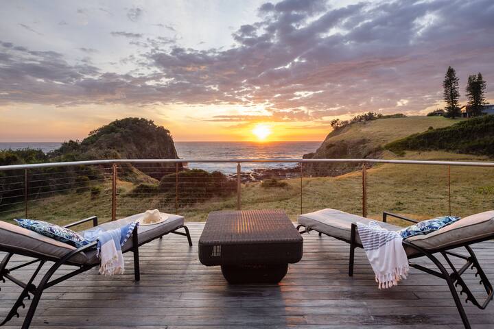 Headlands Beach House