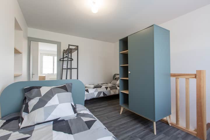 Ორადგილიანი ნომერი სათავსოთი