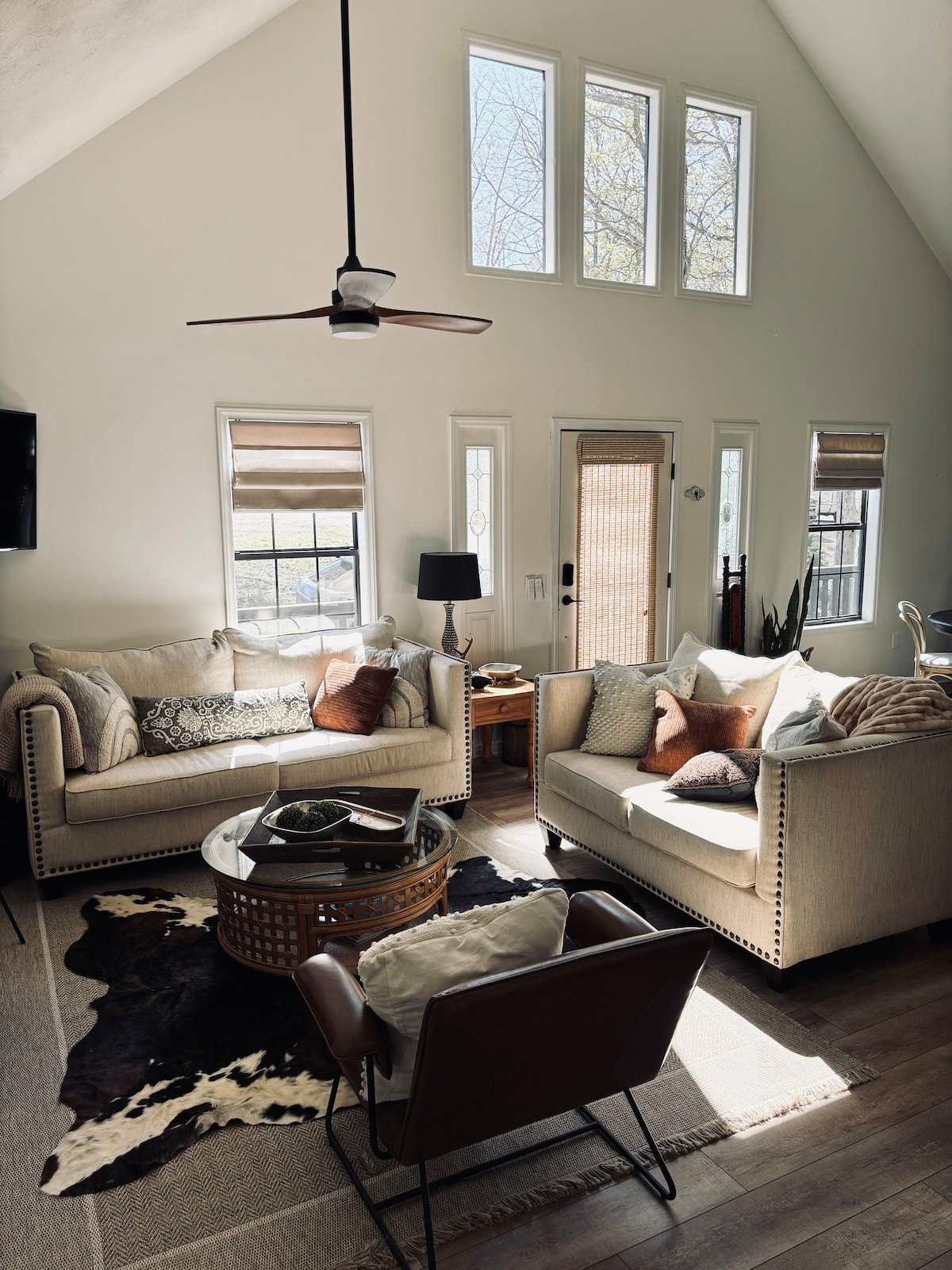 Top Airbnb: RRLakehouse *Cozy Cabin Nights in Pickwick* in Counce