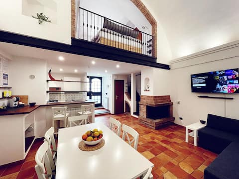 Arjhome - Holiday House