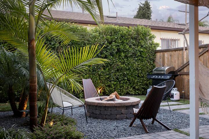 SD living w/ pool, spa, fire pit – 5min to gaslamp gallery image 4