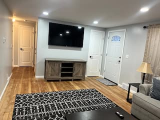 Blasdell 3 Bed House near Bills Stadium, photo 2 of 13
