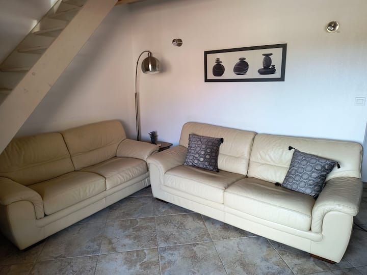 Appartement Avec Clim Et Piscine - Oletta