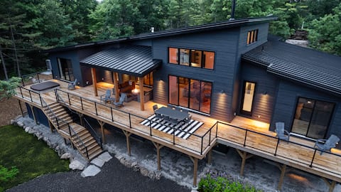 Driftaway Lakehouse Island Escape - Hot Tub & Boat