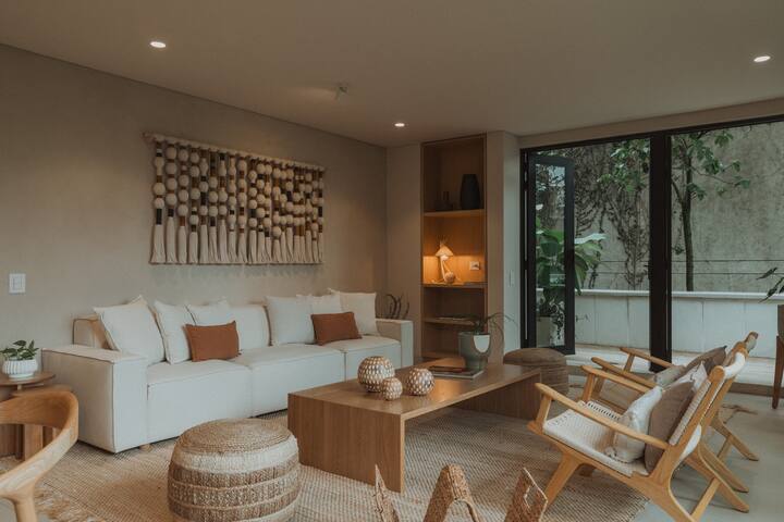 Local Medellín managed Airbnb listing 1