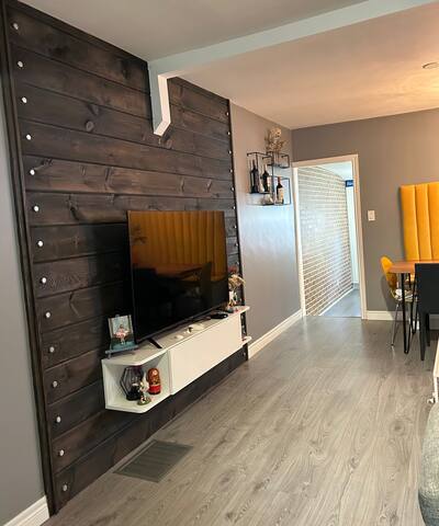 Best family home, spacious 3 bed+2 bath gallery image 2