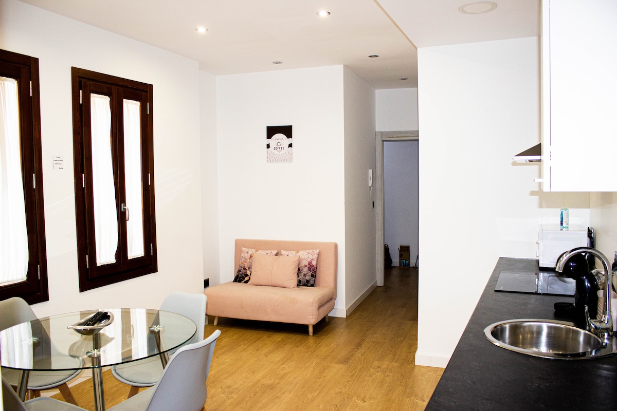 Popular Airbnb listing: Don Juan Apartments "La Loma I" in Úbeda