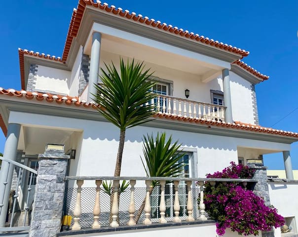 Villa spacieuse de 4 chambres à Ribamar