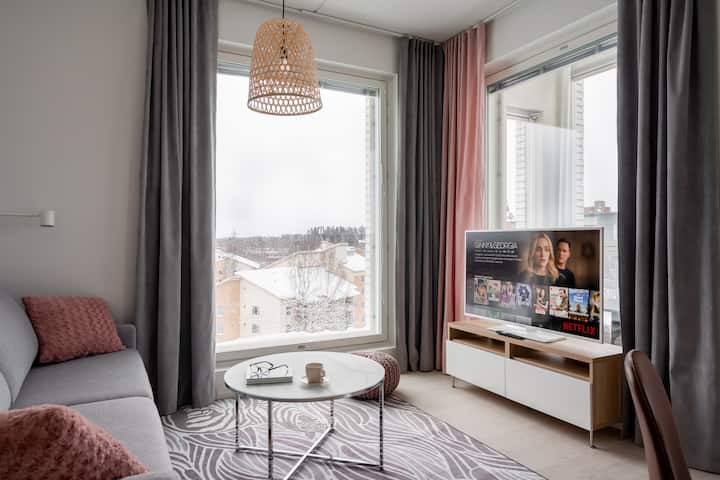 A/c, 15mintoairport, Totrain300m, Sauna, Hotelbeds - Helsinki Airport (HEL)