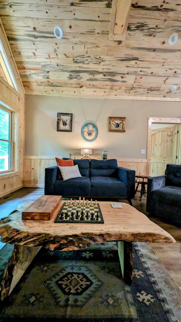 Fire Pit + Free Wood | Pizza Oven & Grill | Deer - Ellijay, GA
