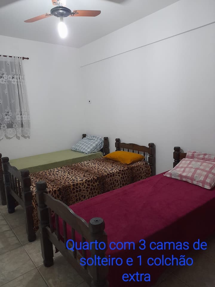 ห้องพักพร้อมเตียงเดี่ยว 3 เตียง