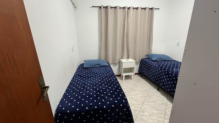 Dhomë gjumi 1